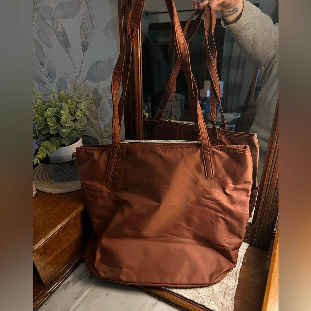 NO BRAND Classic Nylon Multi Compartment Shoulder Tote Brown Measurements in Pic